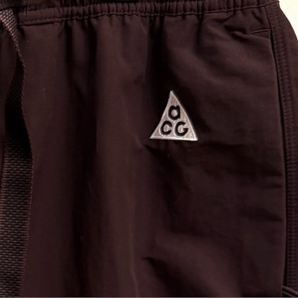 Nike ACG Trail Shorts Brown/Burgundy Outdoor Hiking Pocket CZ6704-227 Men Size L - Picture 3 of 8